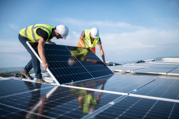 How Do Government Solar Panels Work