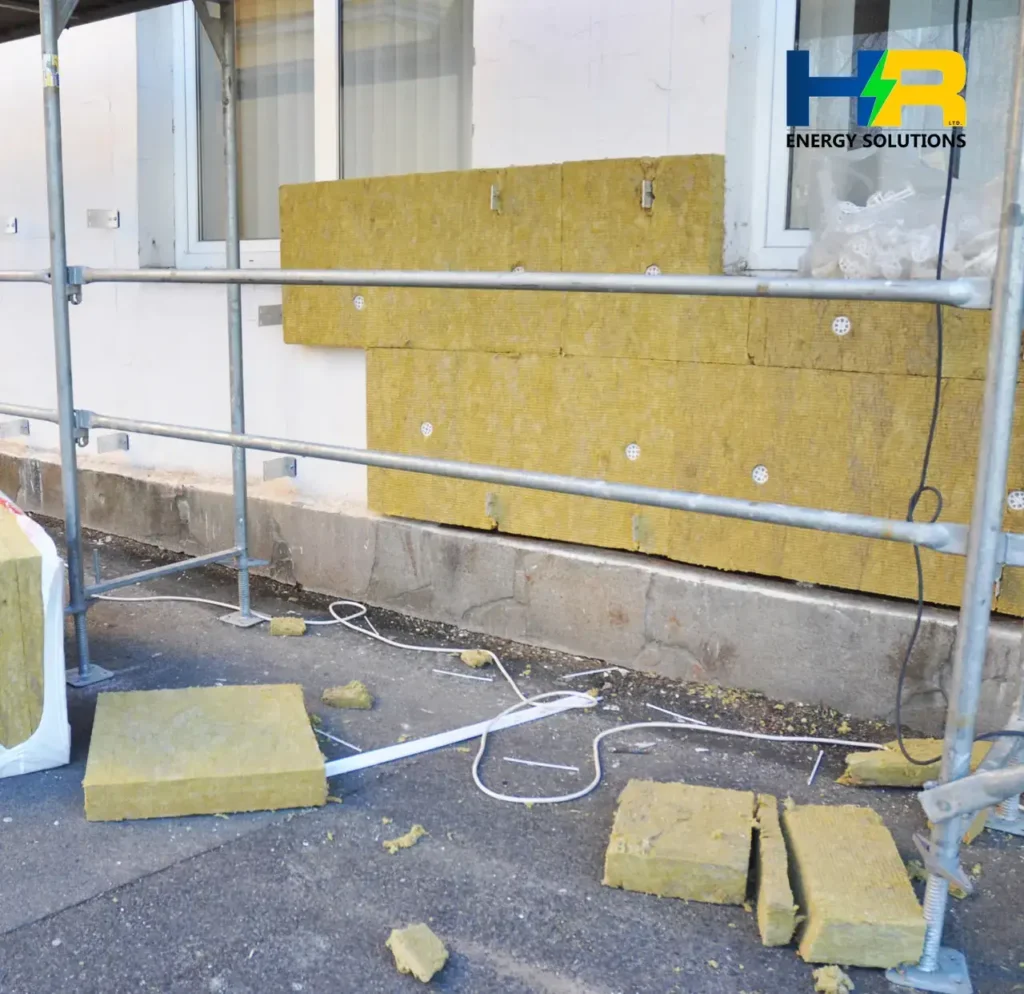 Qualifying Benefits for External Wall Insulation Grants